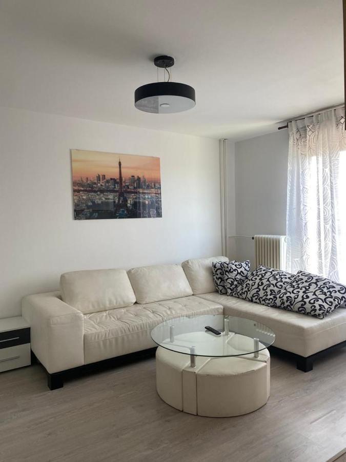 Apartment Vrbani ザグレブ エクステリア 写真