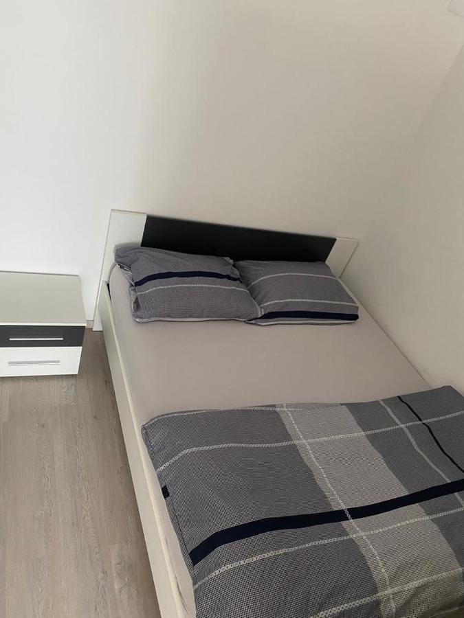 Apartment Vrbani ザグレブ エクステリア 写真